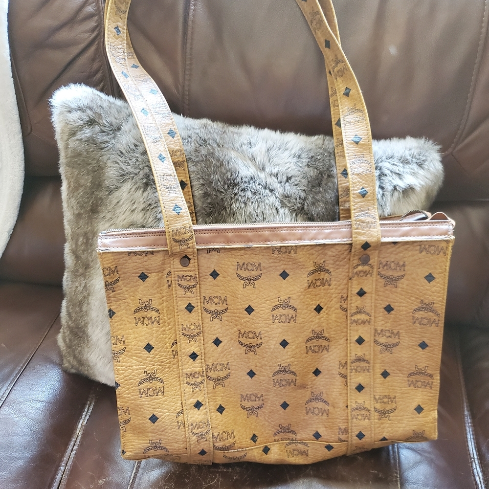 Carry bag